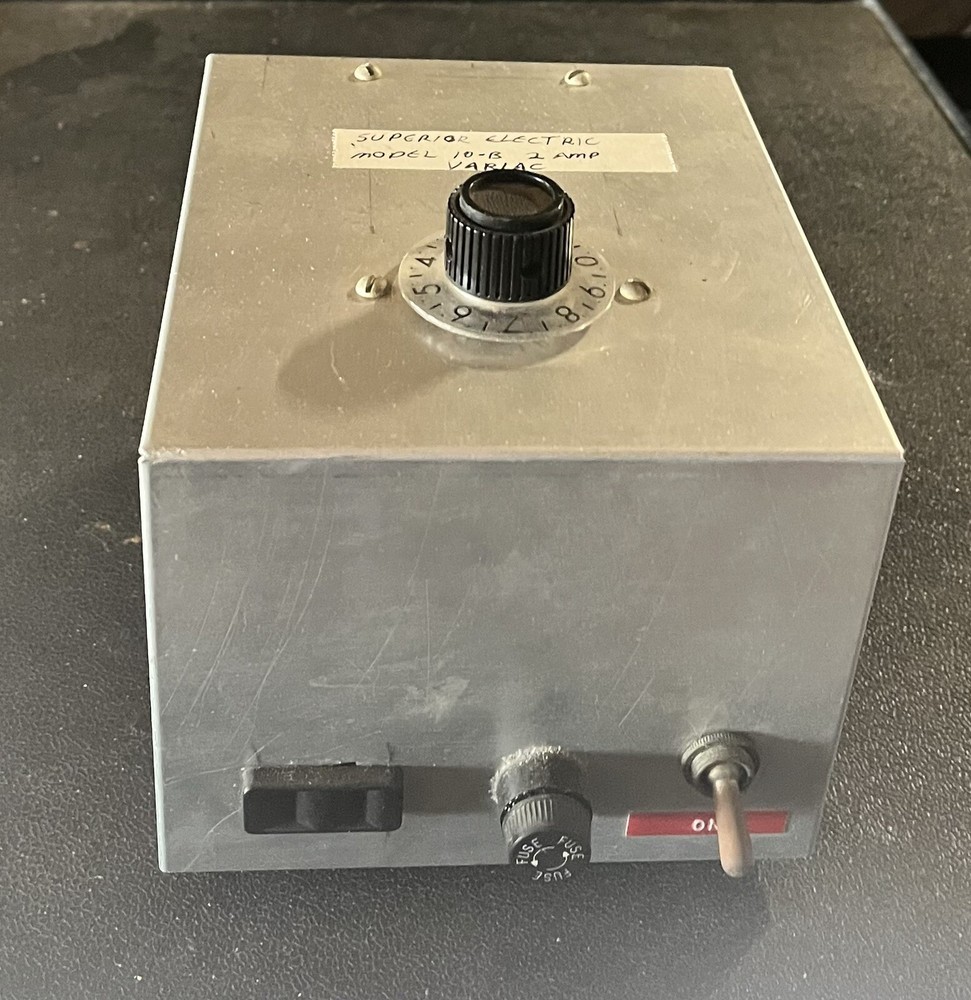 Superior electric 10 – B2 amp Variac Metal Box
