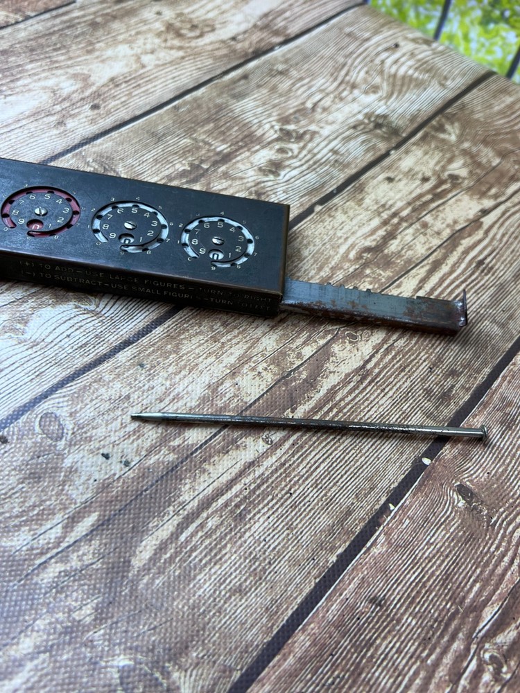 Vintage Addometer Adding Machine Calculator & Stylus Pen Co Chicago