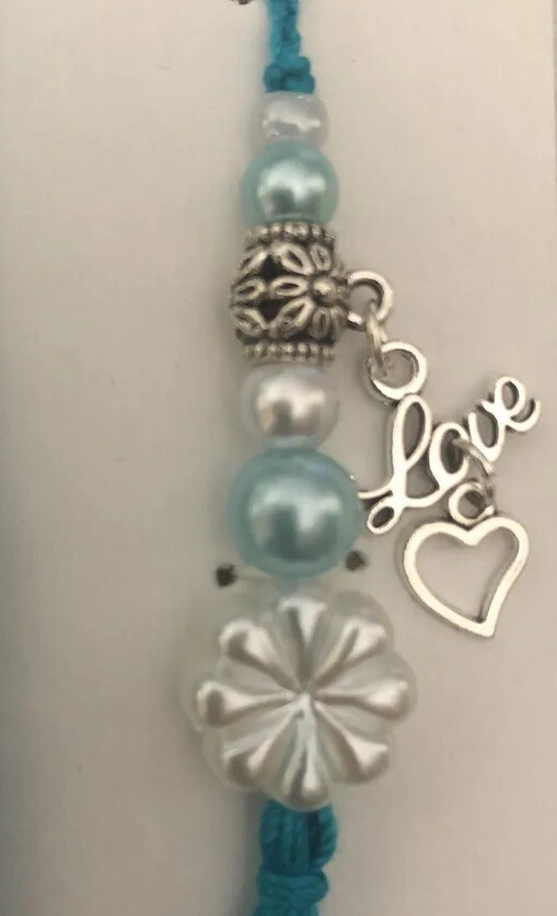 Crocheted Shell Bookmark