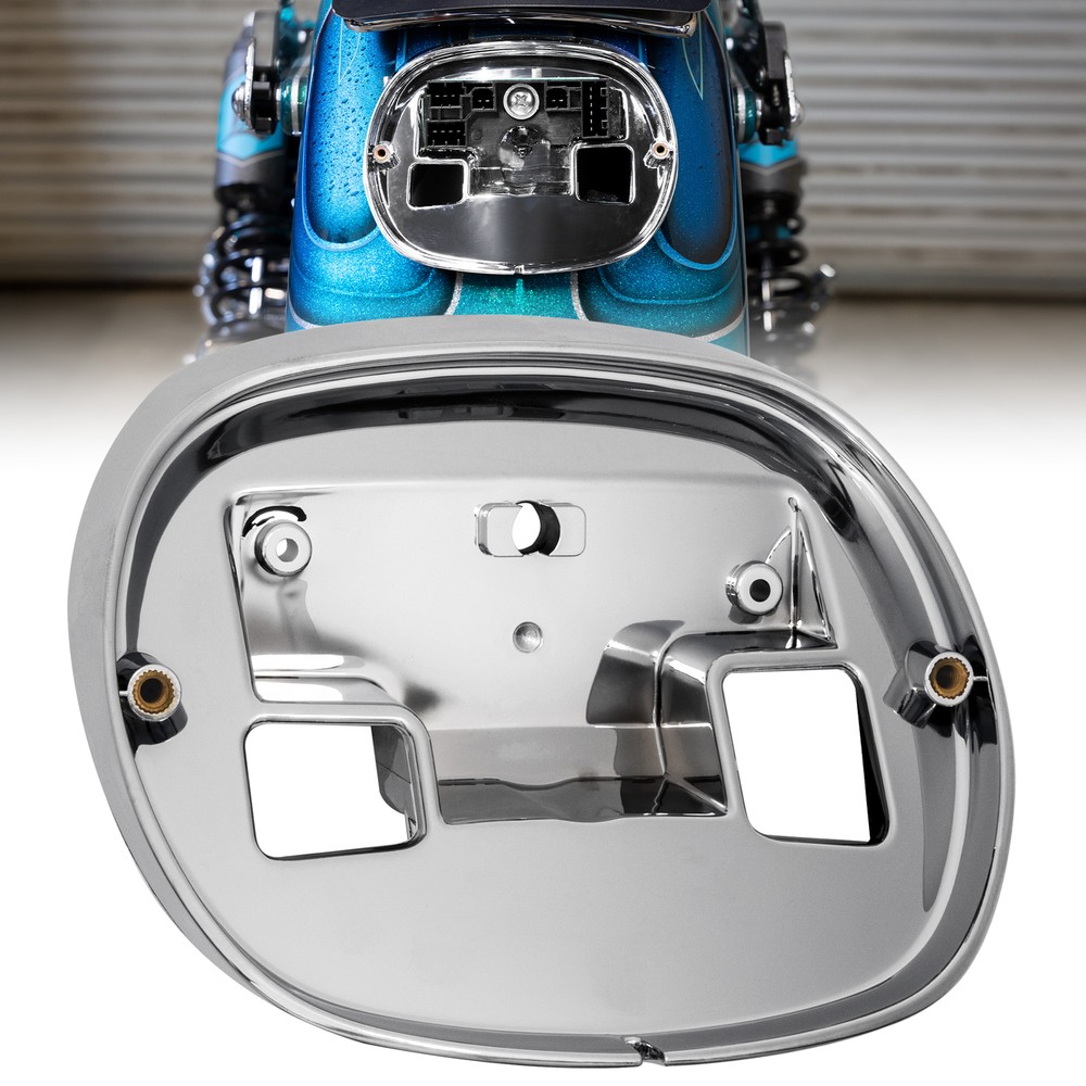Chrome Taillight Base Plate Replacement for 2000+ Harley Davidson 68296-99A