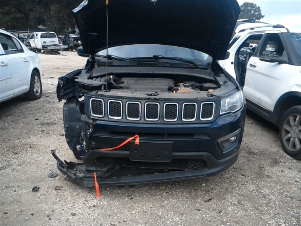 COMPASS   2018 Keys/Latches/Locks 104937042