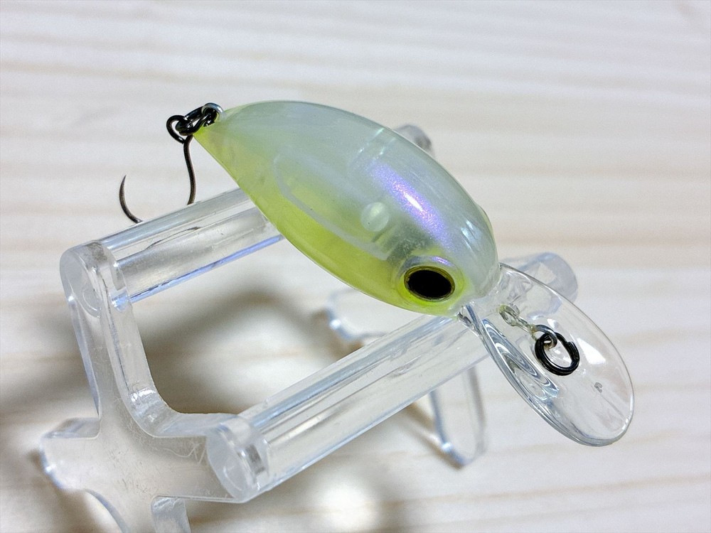 ZIP BAITS Hickory MDR Fishing Lure #BE90