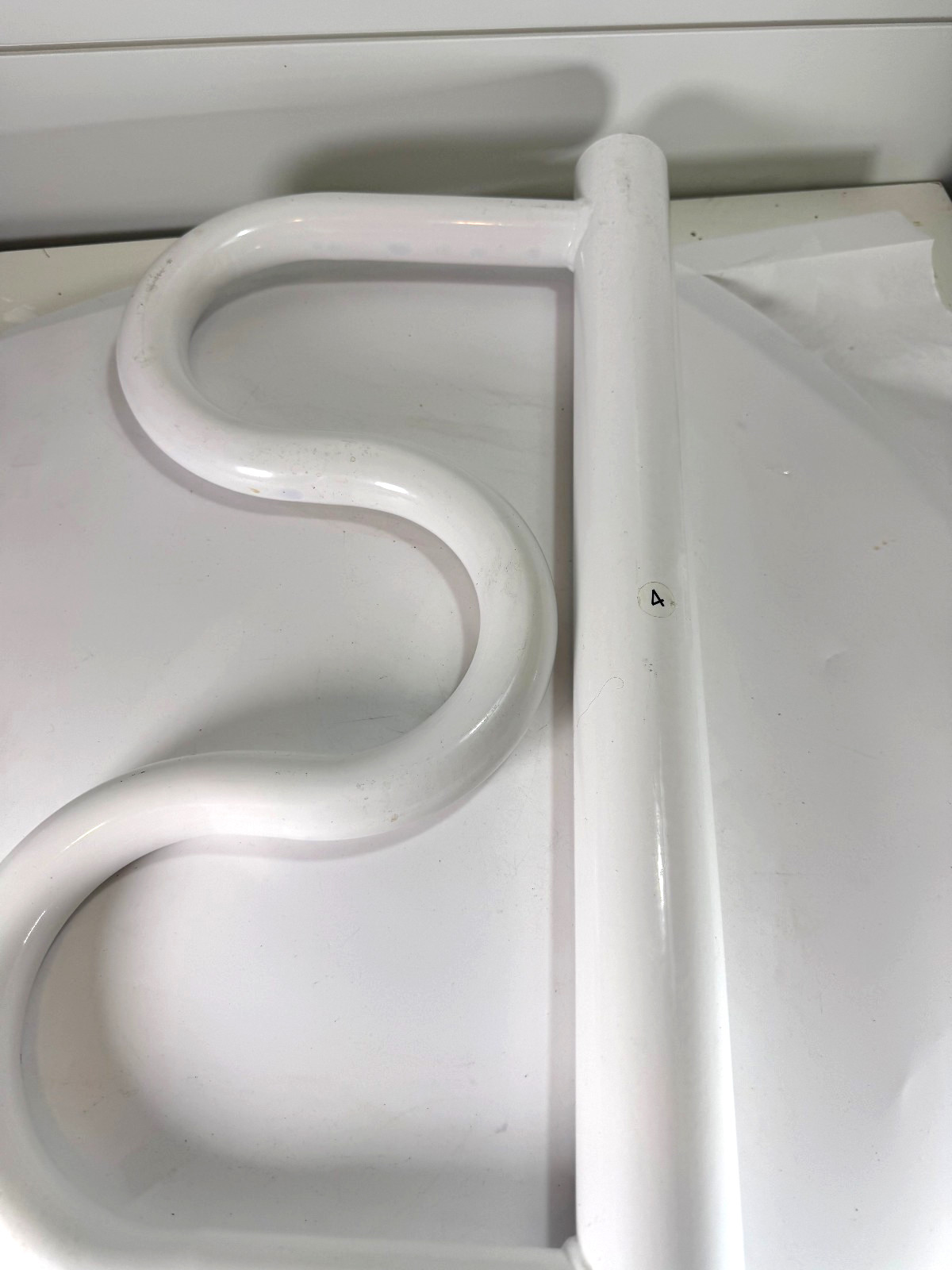 Adjustable Bed Assist Rail Support Security Pole Floor-to-Ceiling Grab Bar