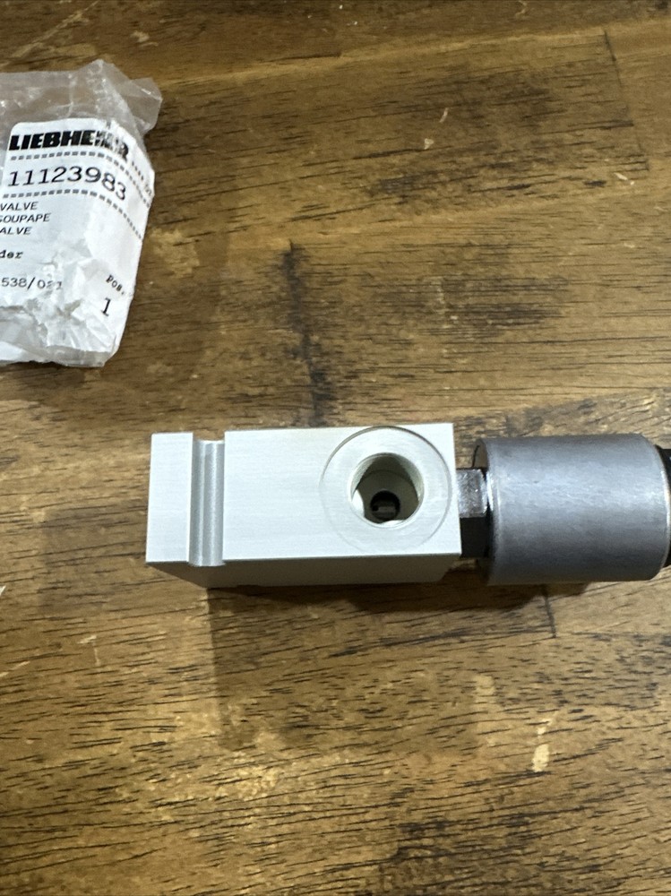 Liebherr Valve
