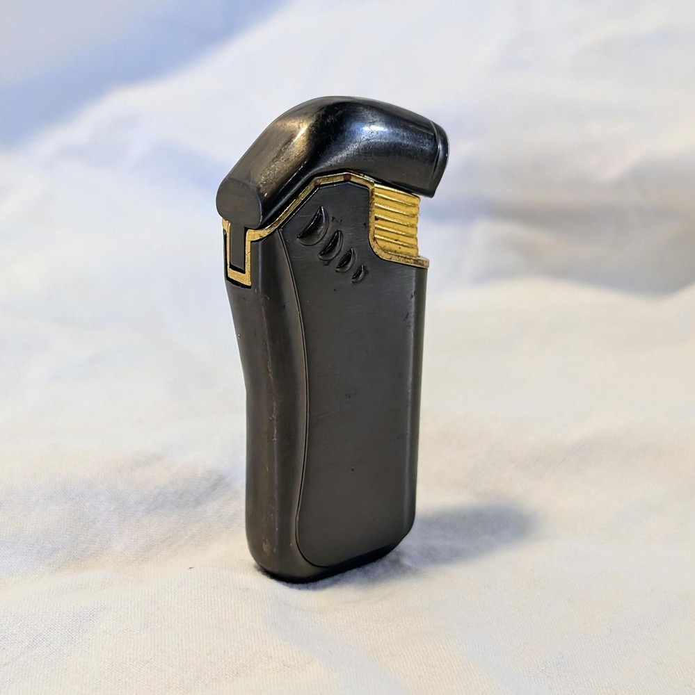 Retro Sci-Fi Design Refillable Pocket Cool Lighter
