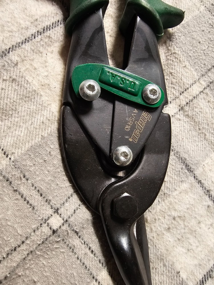 Snap On AVSR10 Aviation Tin Snips Pre Owned
