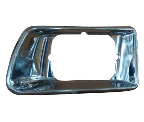 Kenworth T300 Headlamp Bezel, Left