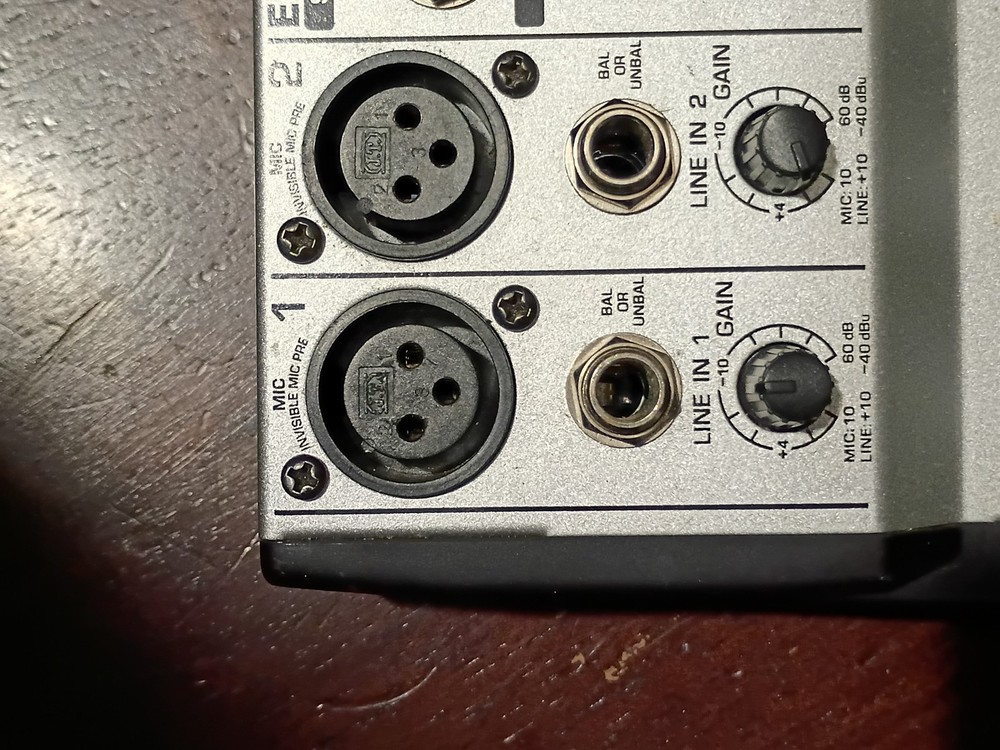 behringer eurorack UB802 invisible mic preamp (imp) *especially nice condition