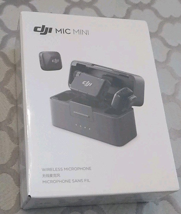 DJI Mic Mini (2 TX + 1 RX + Charging Case) Wireless Microphone for Iphone/Camera