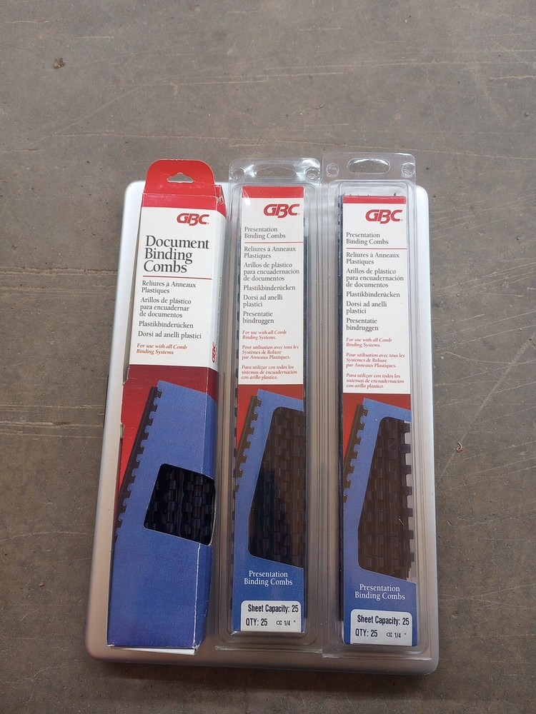GBC Presentation Binding Combs # 4090265 75pk Navy
