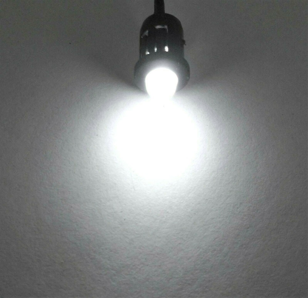 BBT 12 volt DC Bright White LED 1/2" Snap-In Indicator Light