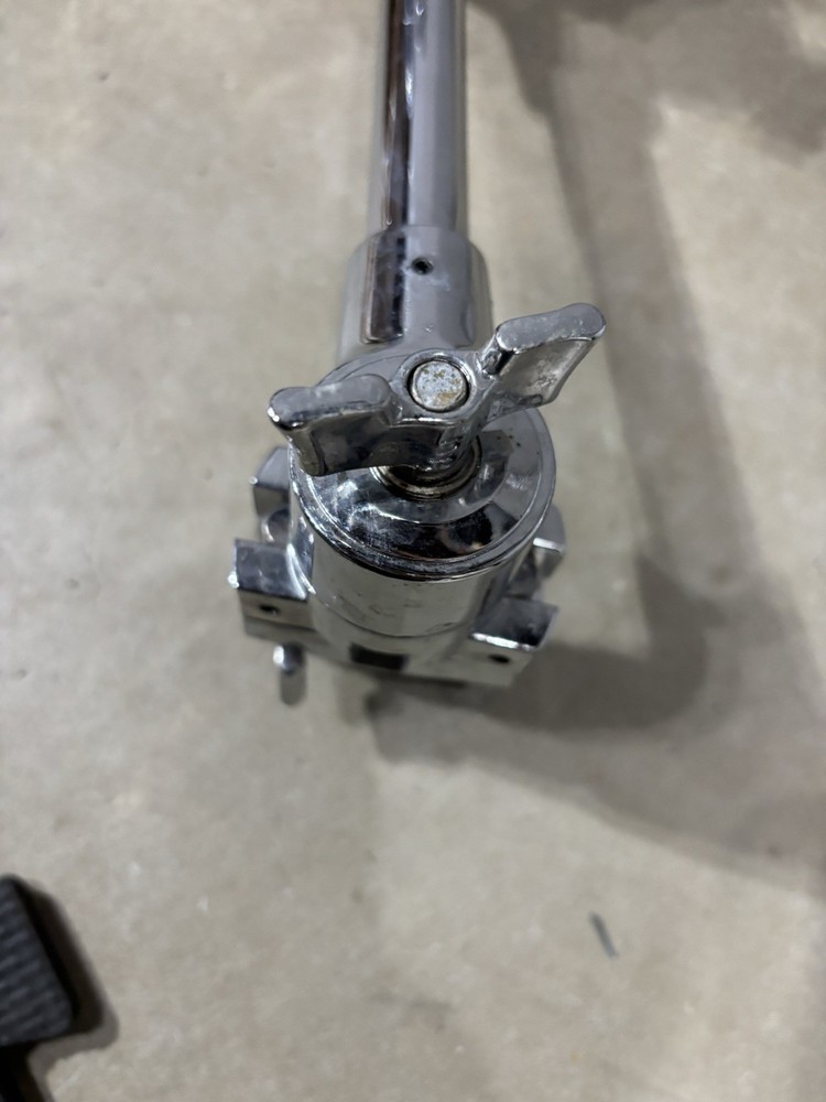 DW Double Adjustable V Clamp Tube