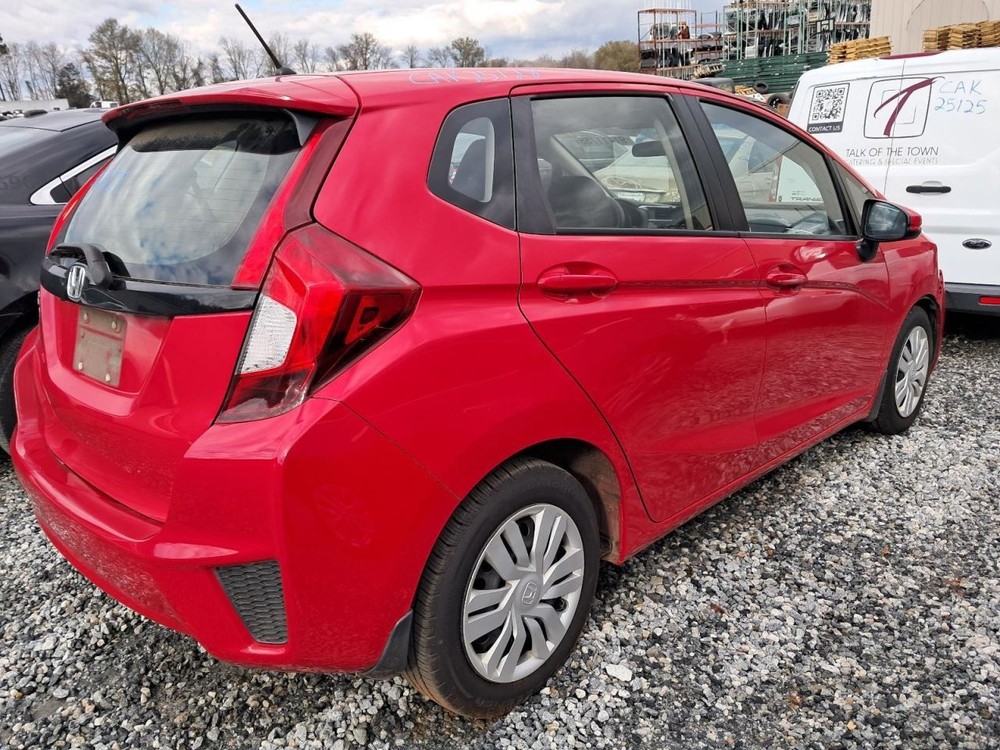 FIT 2016 Glove Box 4889536