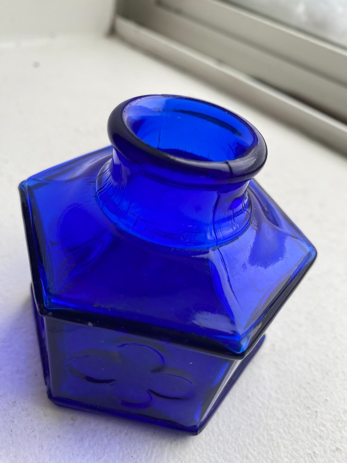 CARTER'S Shamrock Cathedral ink, tough smaller size in Cobalt Blue