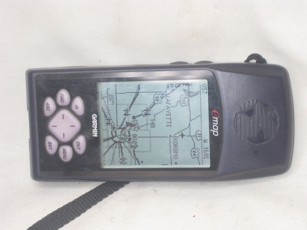 Garmin eMap AM 12 Parallel Channel GPS Portable Handheld Tested electronic map
