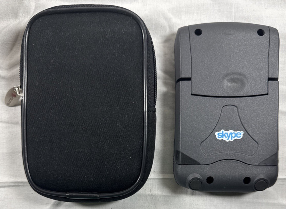 Polycom CX100 Audio Communicator USB Microphone Speakerphone and Case