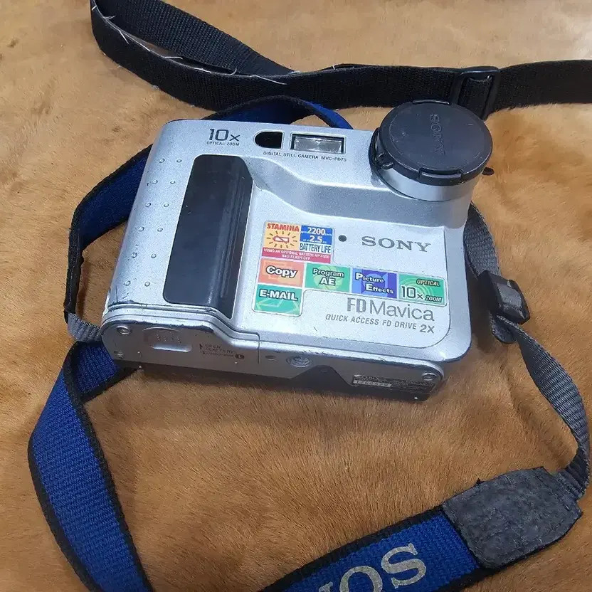 Sony FD Mavica Digital Camera with Case