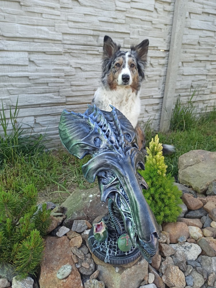 Alien / Xenomorph Queen head trophy / bust AvP, custom made