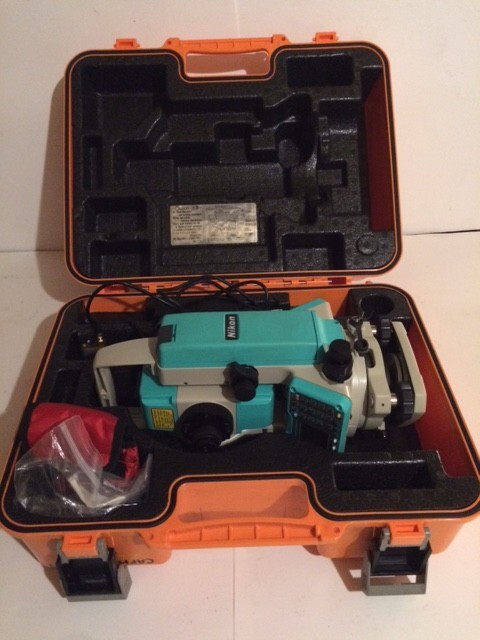 Nikon NPR 352 Total Station