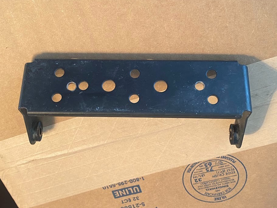 Motorola HKN6186A Remote Head Mount Bracket