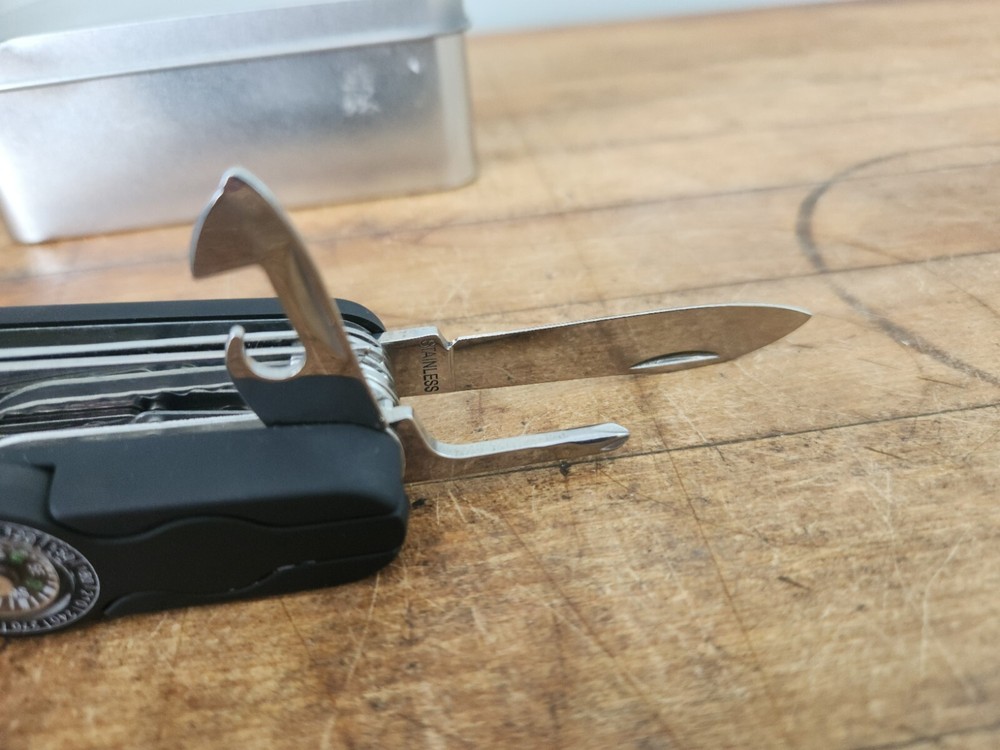 Whiz Tool - Ultimate Multitool Pocket Tool - 24 Functions, Lightweight - New