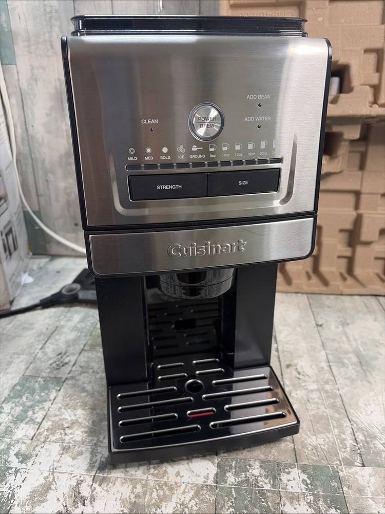 Cuisinart Custom Grind & Brew Single-Cup Coffee Maker DGB-30