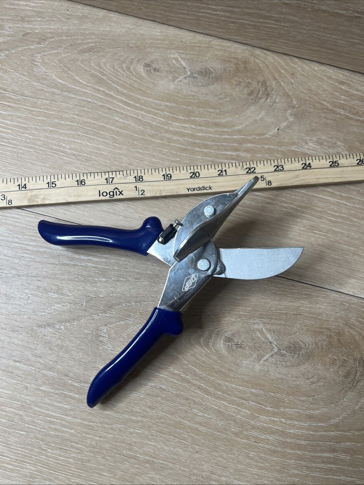 QEP 10711Q Multipurpose Miter Shears Angle Cutting Tool, Great Condition.