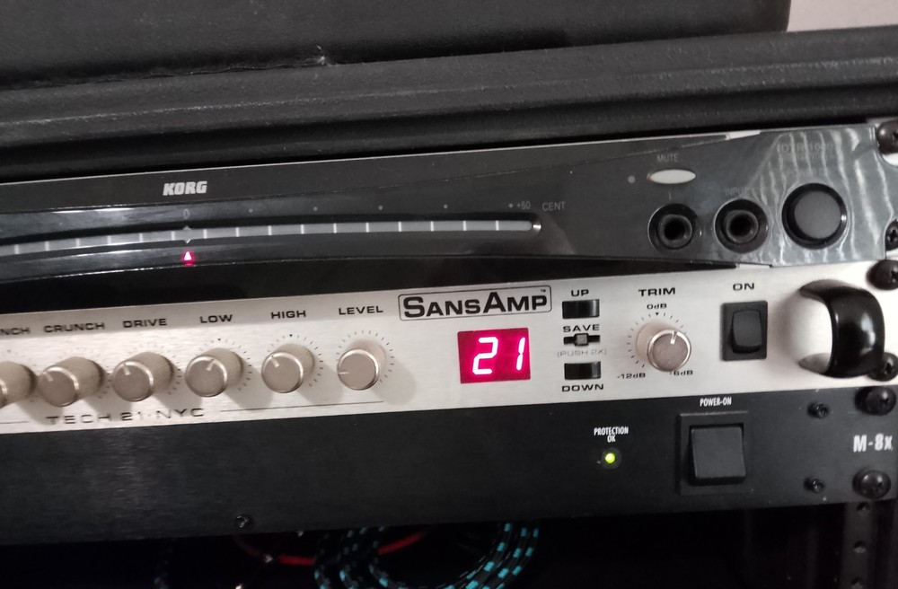 Tech 21 Sansamp PSA 1.1 Guitar Preamp Rack Mount Processor