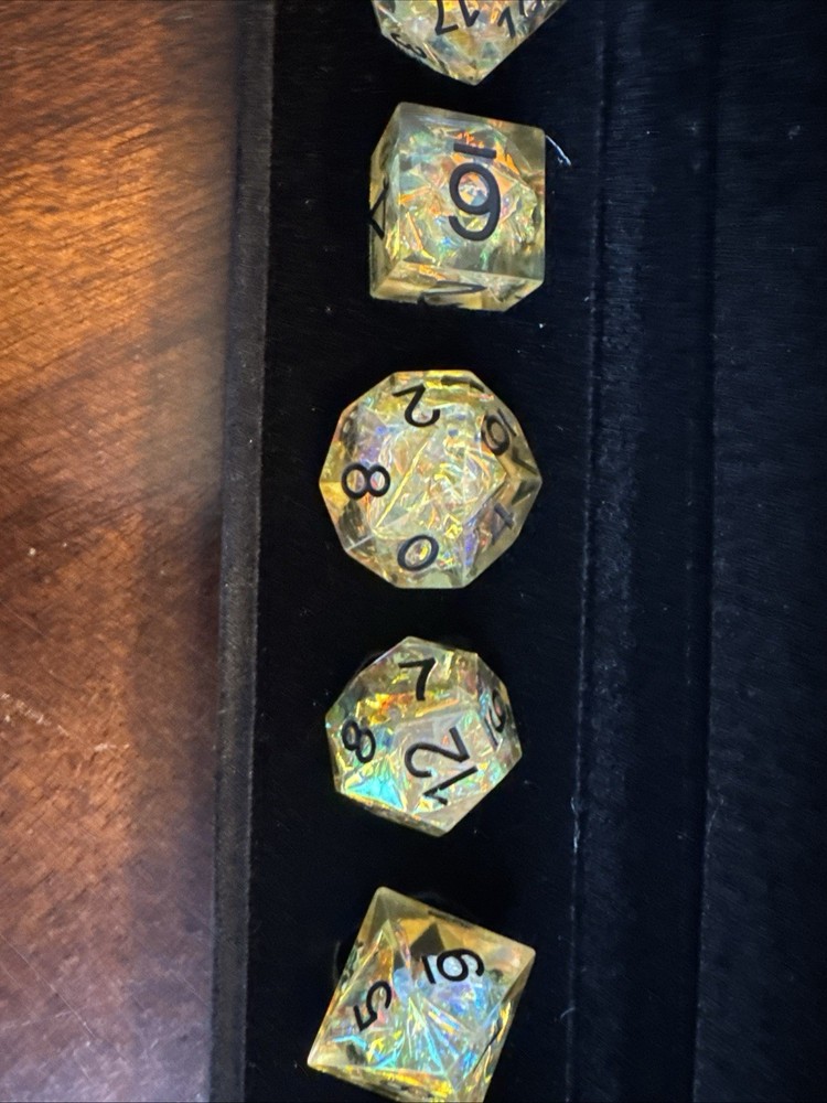 Liquid Core Sharp Edge Resin Dice Set Dungeons & Dragons Haxtec