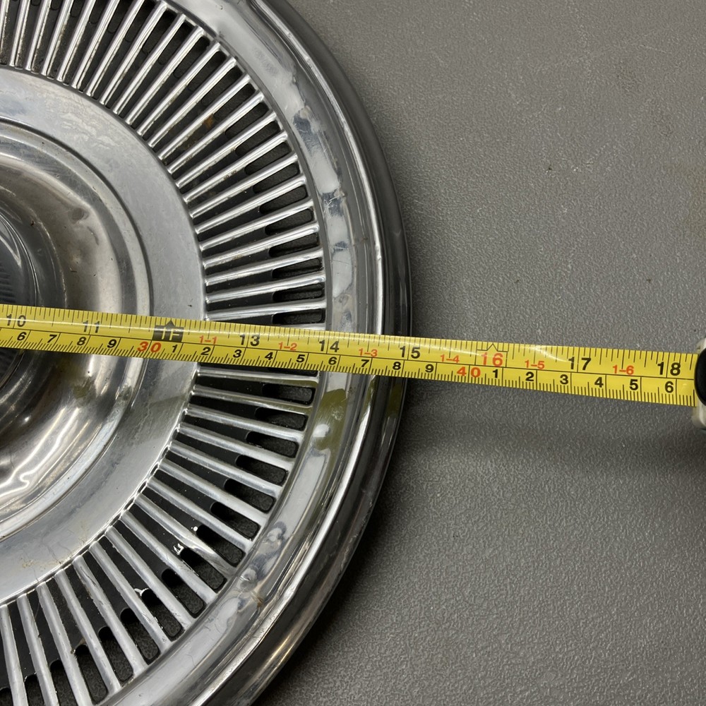 1970 BUICK 15" HUBCAP WHEEL COVER