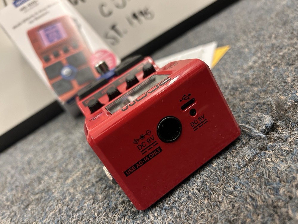 Zoom MS-60B+ MultiStomp Bass Effects Pedal Red