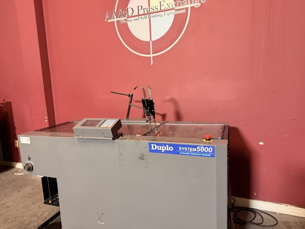 Duplo system 5000 bookletmaker