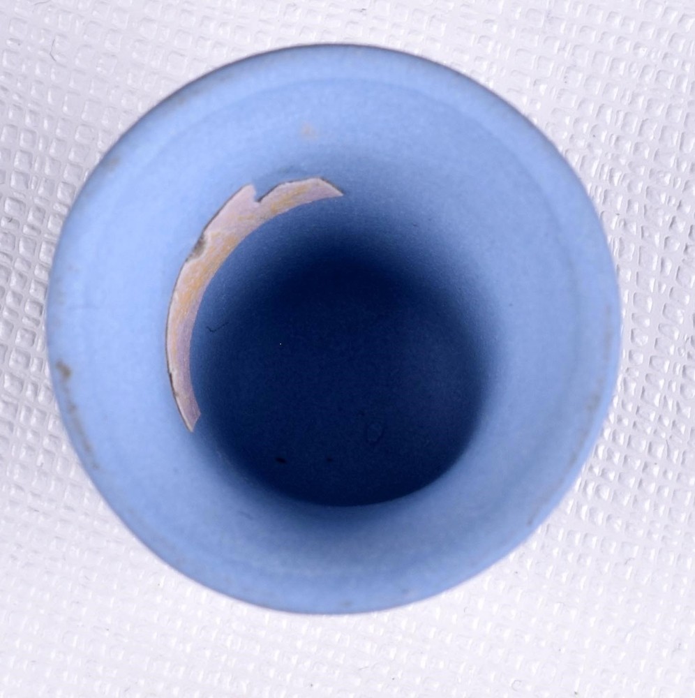 Wedgwood Swan Thimble Blue Jasperware