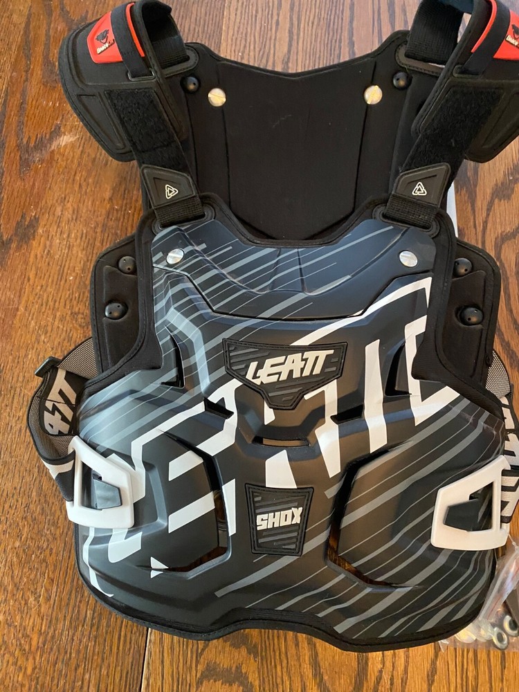 Leatt Adult Black Chest Protector