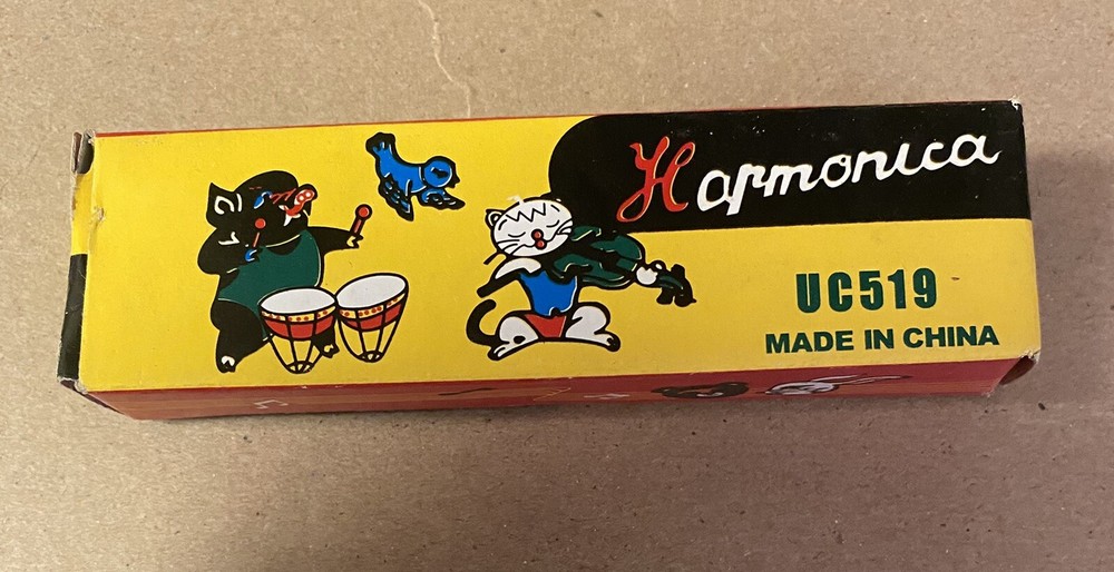 Vintage UC519 Harmonica