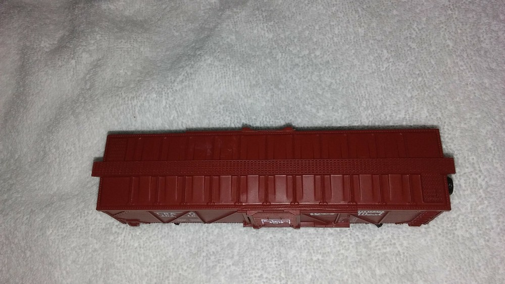 Life-Like Bundle 3 Box Cars HO Scale