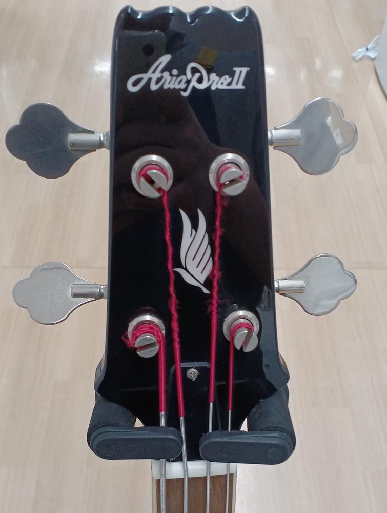 ARIA PRO 2 TAB-CLASSIC semi-acoustic base