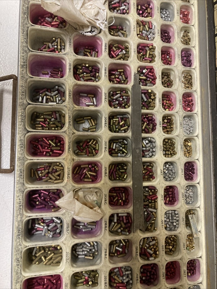 Lab Pin Kit