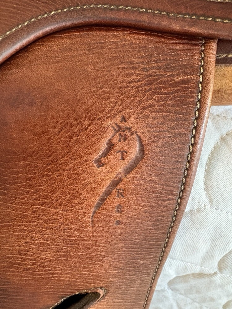 Antares jump saddle 17.5