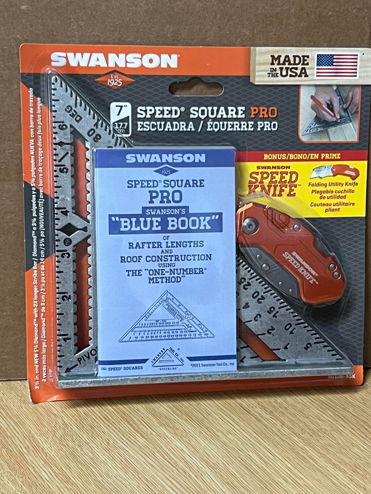 Swanson Tool Company Pro Square and Knife W/Blue Book
