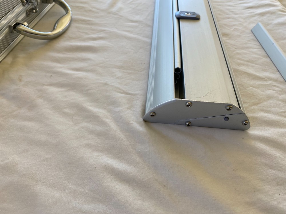 Mini Retractor Desktop Banner Display with Case