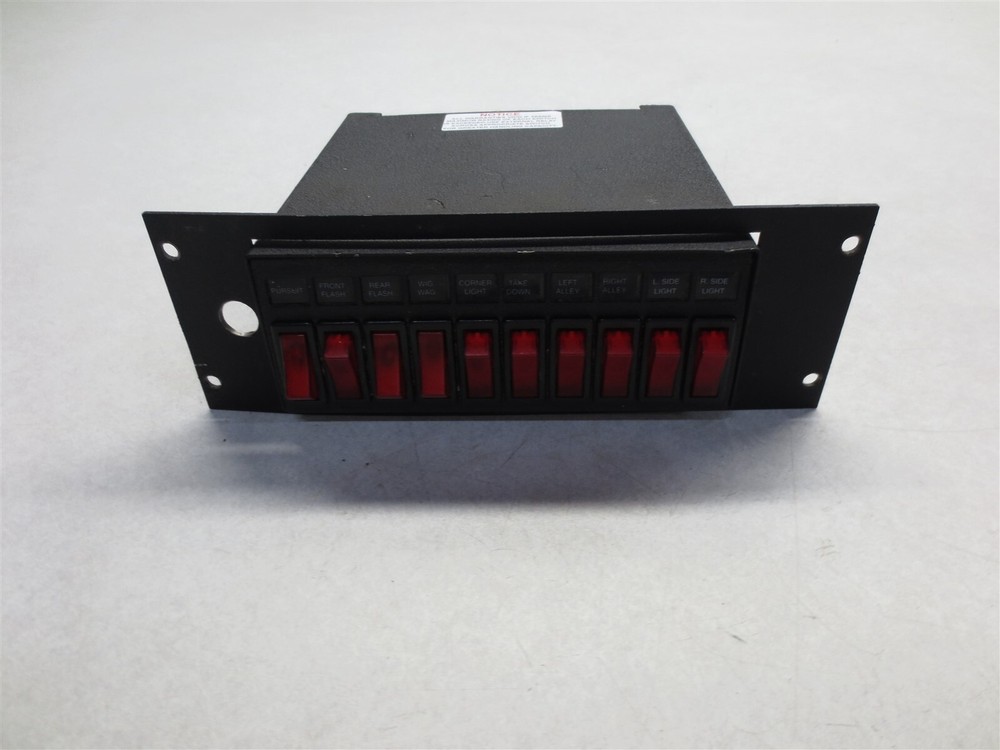 VEHICLE LIGHT CONTROL SWITCH BOX W/BRACKET