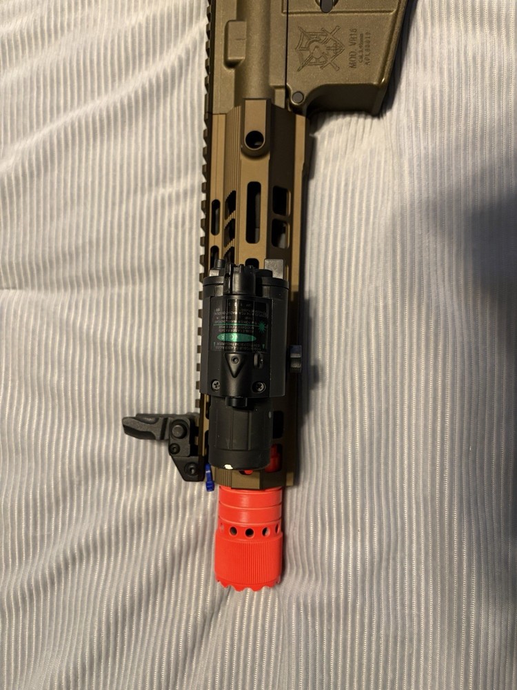 VFC elite force Gen2 VR16 Saber M4 CQB model