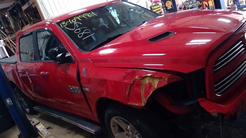 2013 13 RAM 1500 Air Shutter