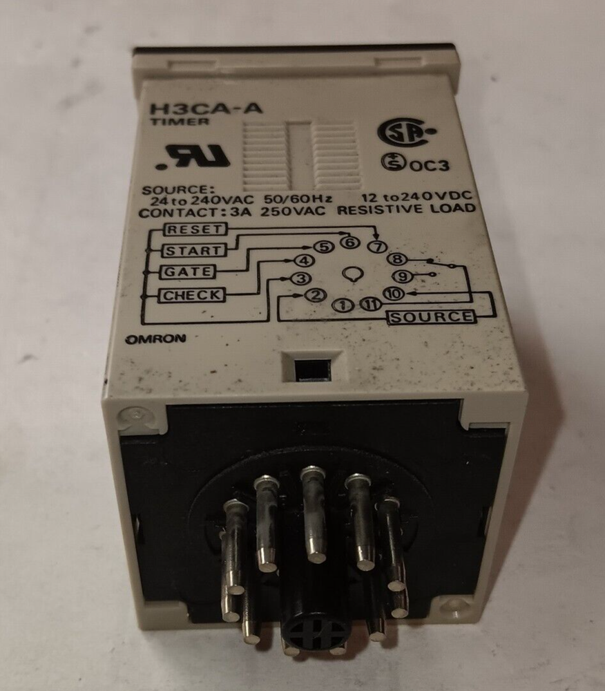 OMRON H3CA-A TIME DELAY RELAY 3 AMP 240V AC/DC