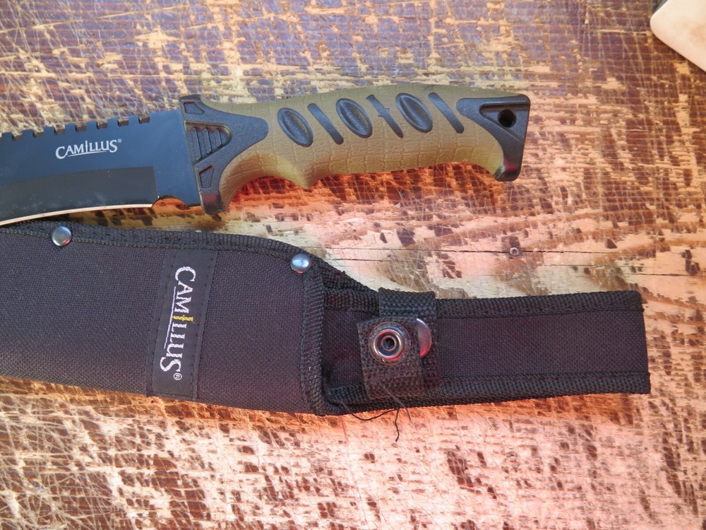 CAMILLUS KNIFE 13" w/SHEATH BLK TAN