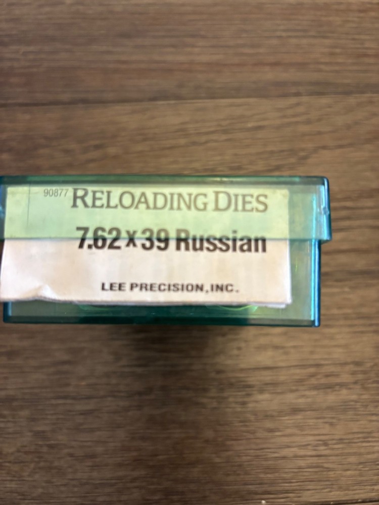 Lee 7.62x39 Russian Reloading Dies with shell holder