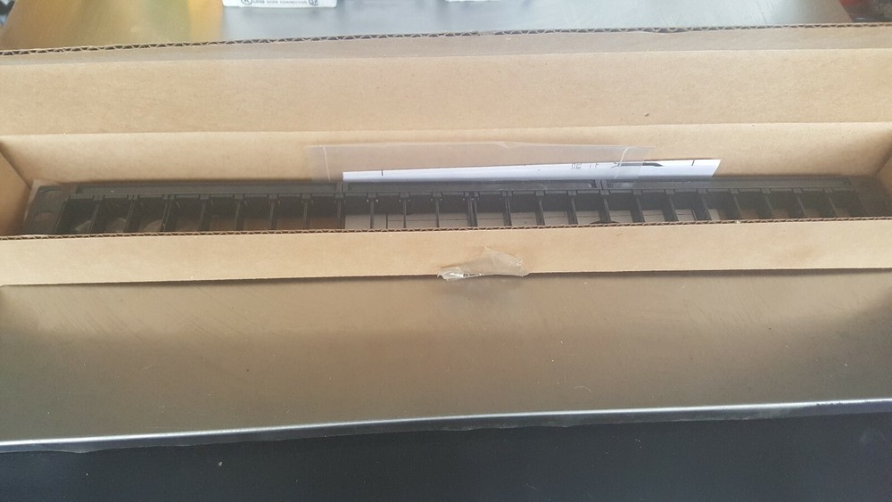 New Ortronics 24 Port TrackJack Patch Panel OR-401045571