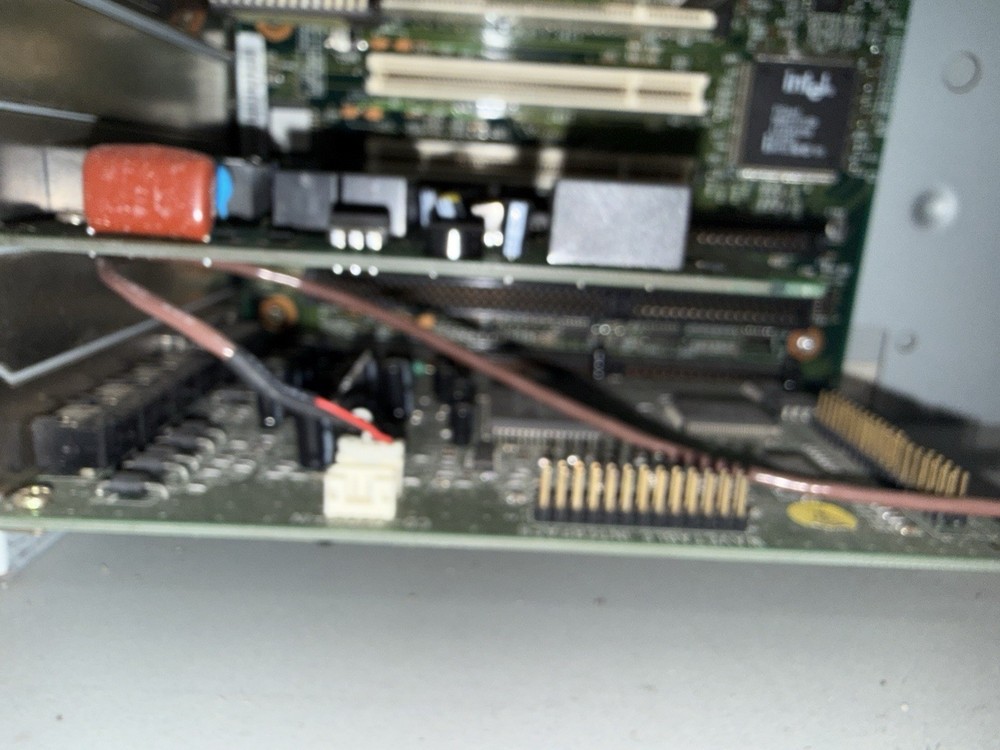 VTG TriGem Intel Pentium Desktop Computer Tower Socket 7 ISA /PCI-16x CdROM ASIS