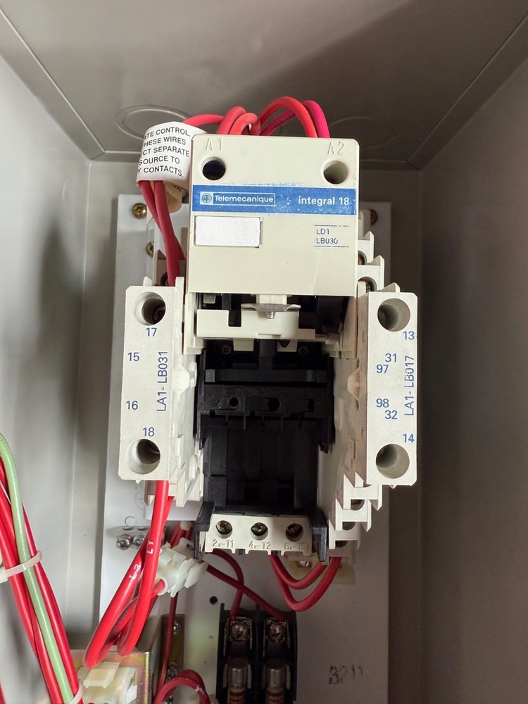 Square D IEC Controls LE1UI1846FC